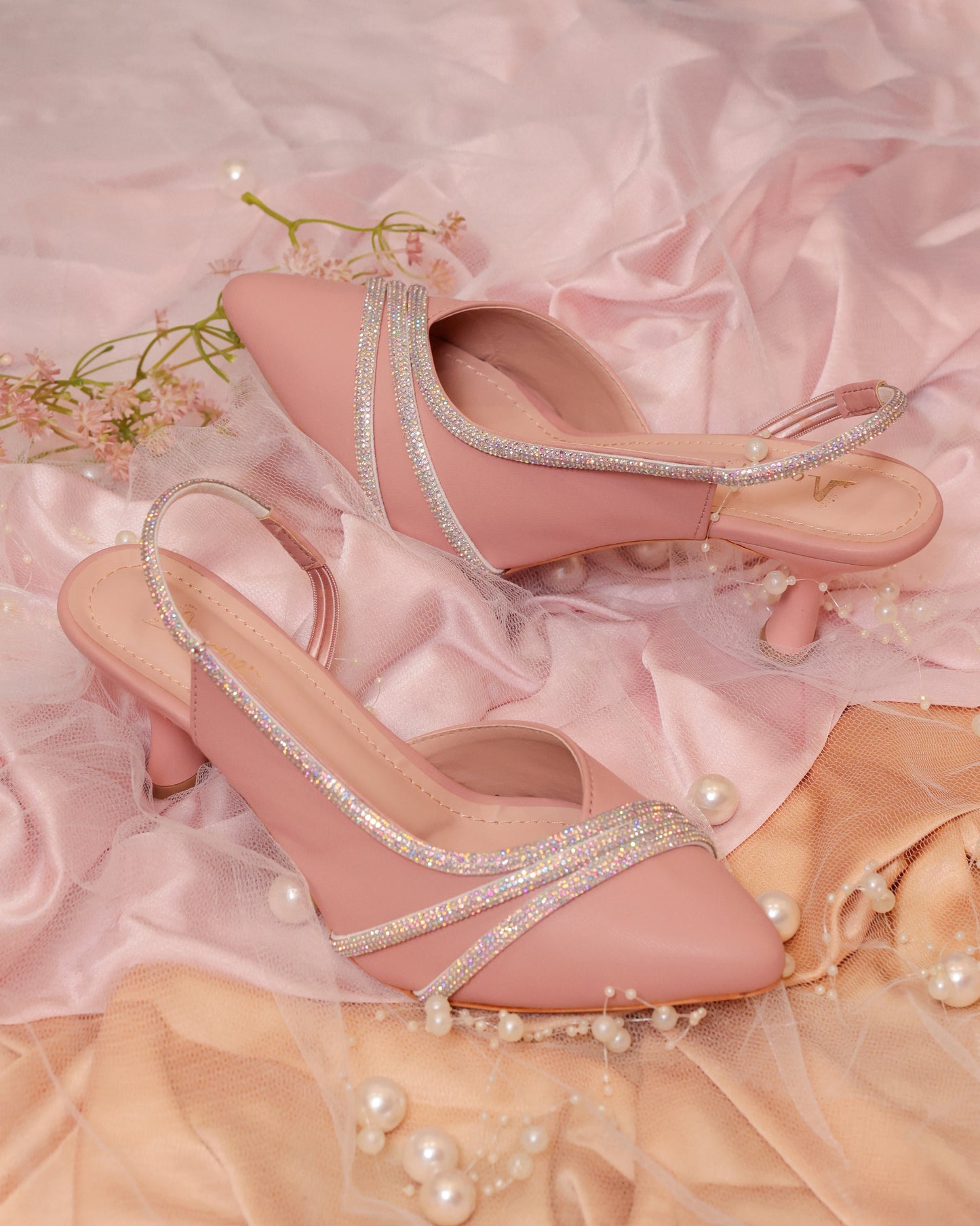 Ana Pointed Embellished Pumps Heel