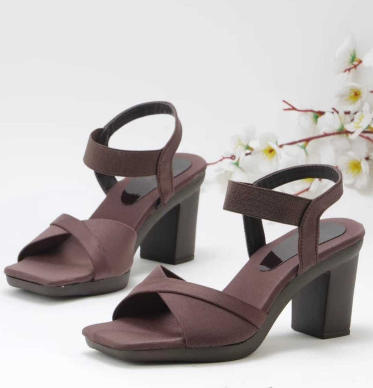 Casual Ankle Loop Block Sandal