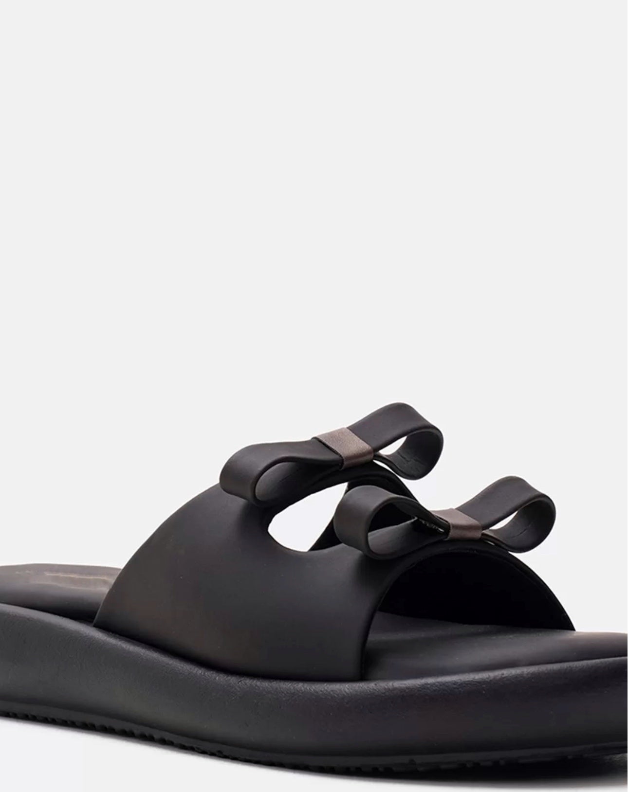 Bow Bliss Double-Strap Slides