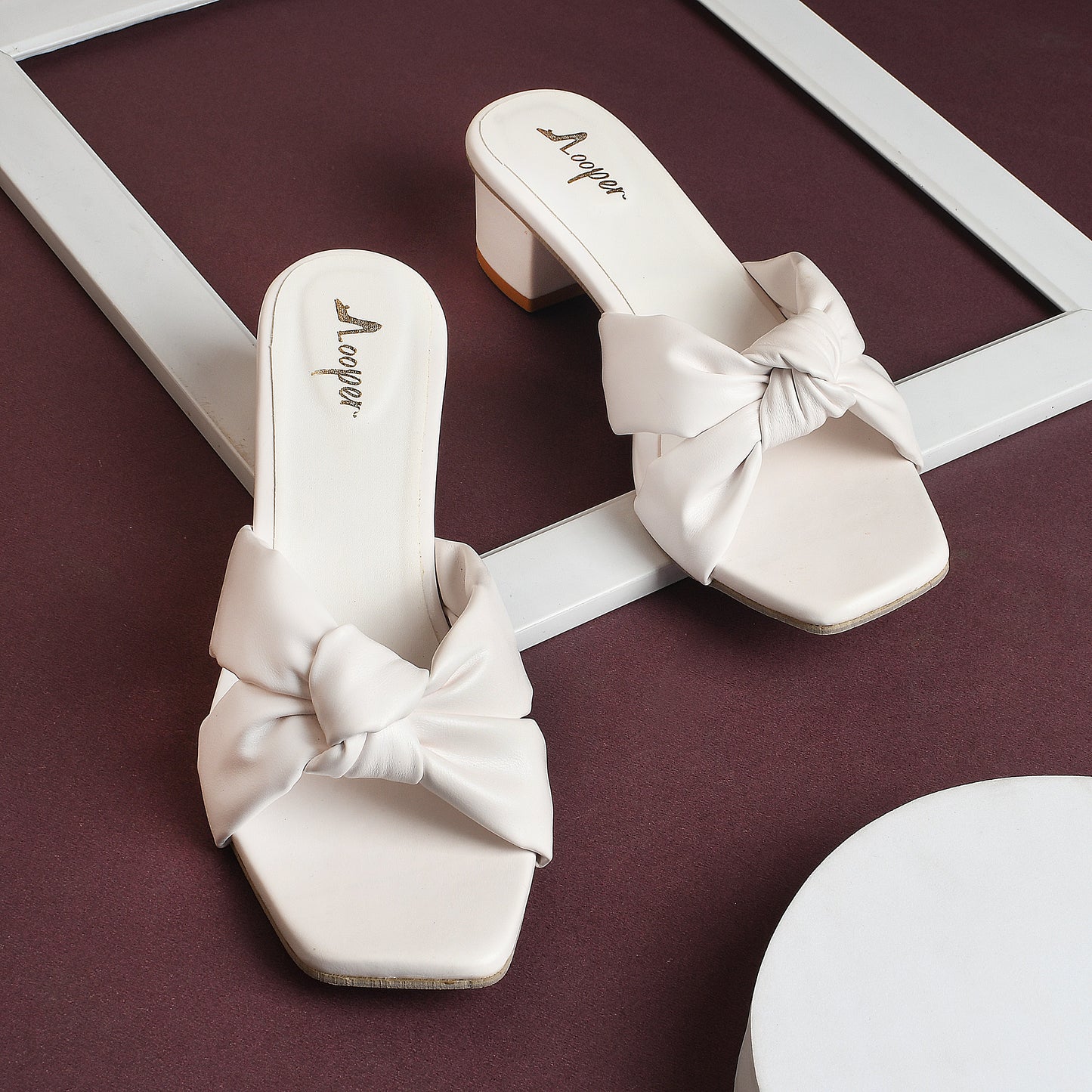 Stylish Knot Strap Block Heel