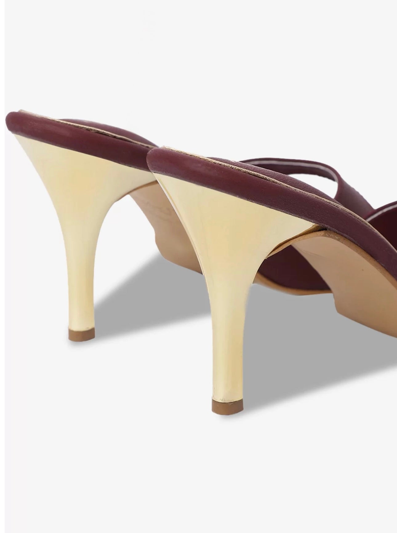 Vido Pointed Heel sandal