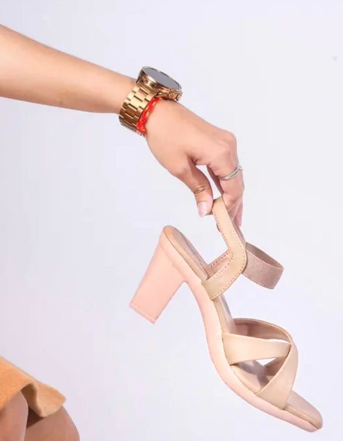 Ankle Loop Heel sandal