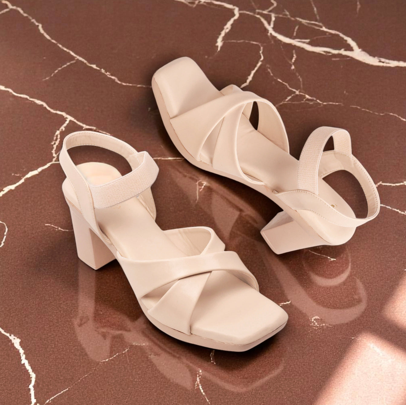 Ankle Loop Heel sandal