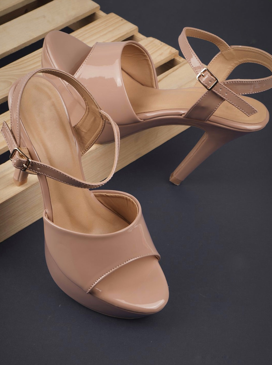 High Heels Looper