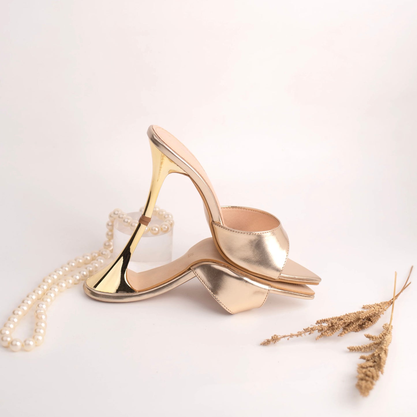 Vido Pointed Heel sandal